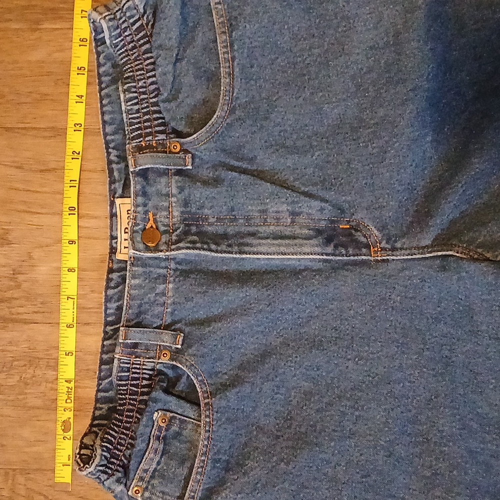 LL Bean original fit fully insulated relaxed womens jeans - Picture 4 of 11